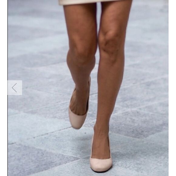 NWT Antonia Saint All Day & Night Block Heel Size 10 - Picture 2 of 16